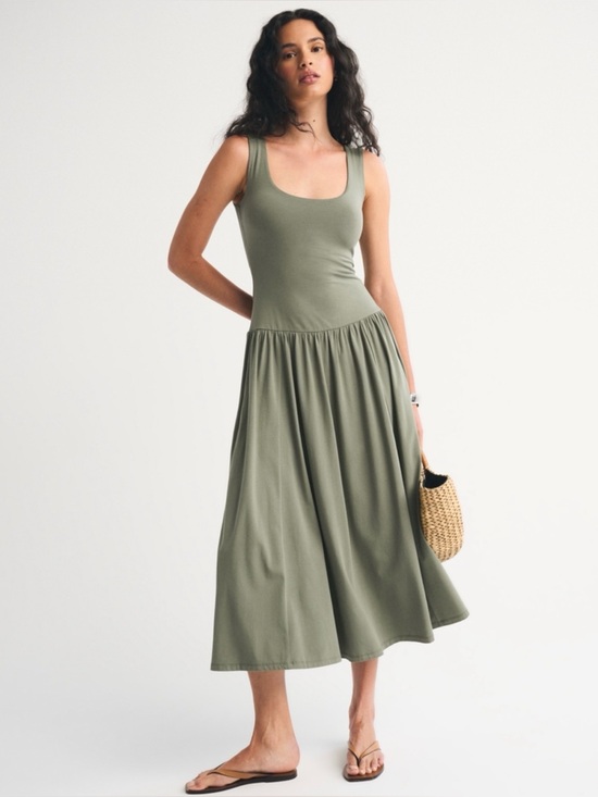 Abercrombie & Fitch Dresses & Skirts - Abercrombie & Fitch Bra-Free 2-in-1 Reversible Knit Maxi Dress Medium